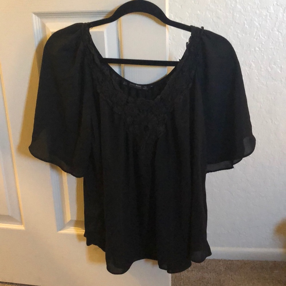 Black flowy top